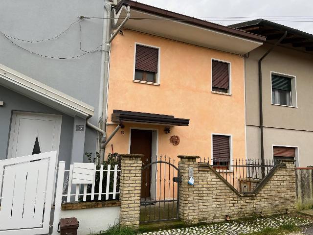 Villa a schiera in Via Roma 5, Porto Viro - Foto 1