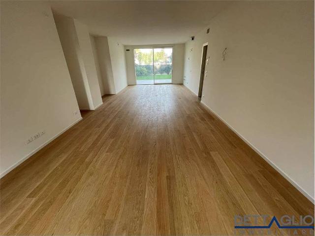 4-room flat in {3}, - Photo 1