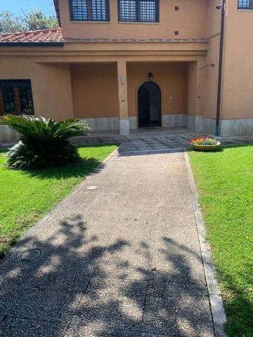 Villa in {3}, Viale Nettuno - Foto 1