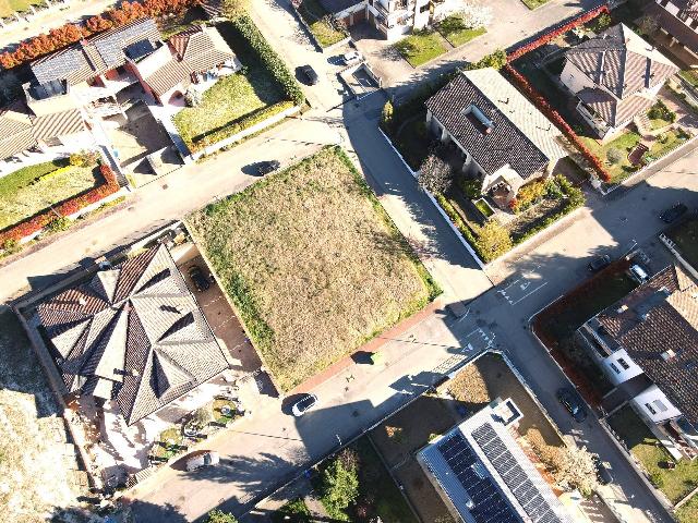 Building land in Via G. Braga, Medesano - Photo 1