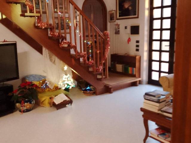 Detached house in Via del Bargello,  40, Massa - Photo 1