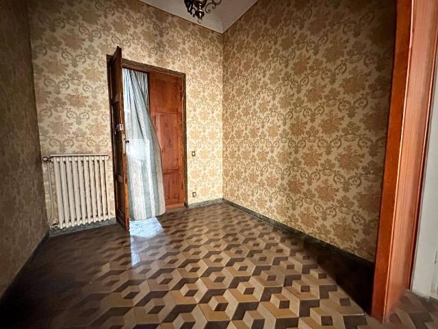 3-room flat in Via Francesco Azzi 4, Castelnuovo di Garfagnana - Photo 1