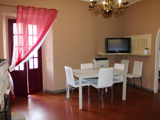 4-room flat in Via Sant'Antonio 23, Castelnuovo di Garfagnana - Photo 1