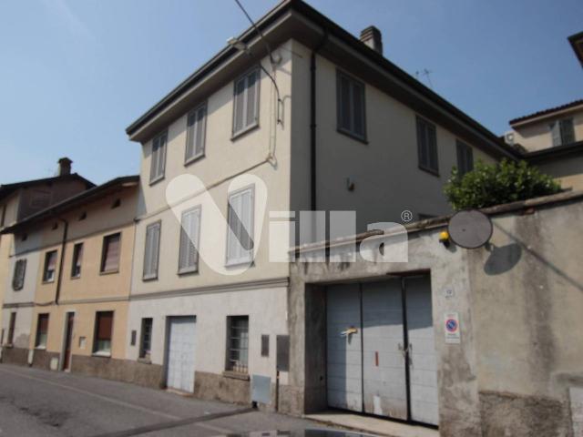 Casa indipendente in Via Giuseppe Parini, Oggiono - Foto 1