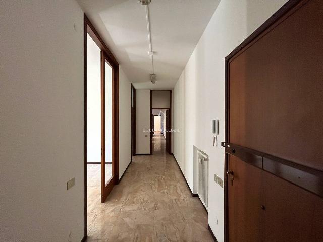 4-room flat in {3}, Via Felice Cavallotti - Photo 1