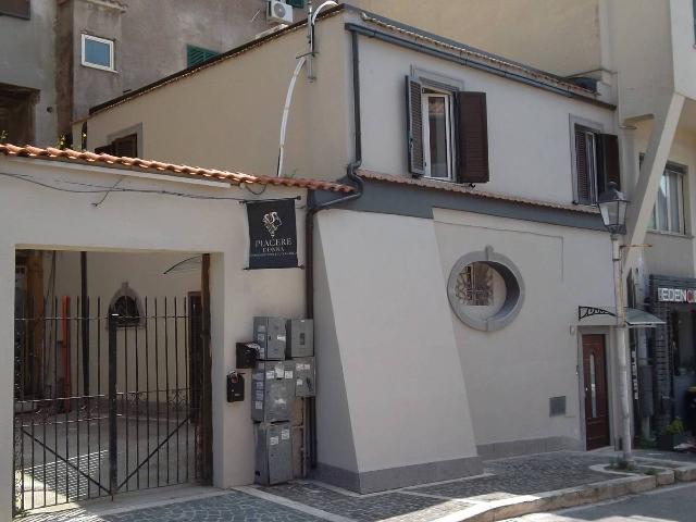 Villa in Via Cardinale Altieri, Albano Laziale - Foto 1