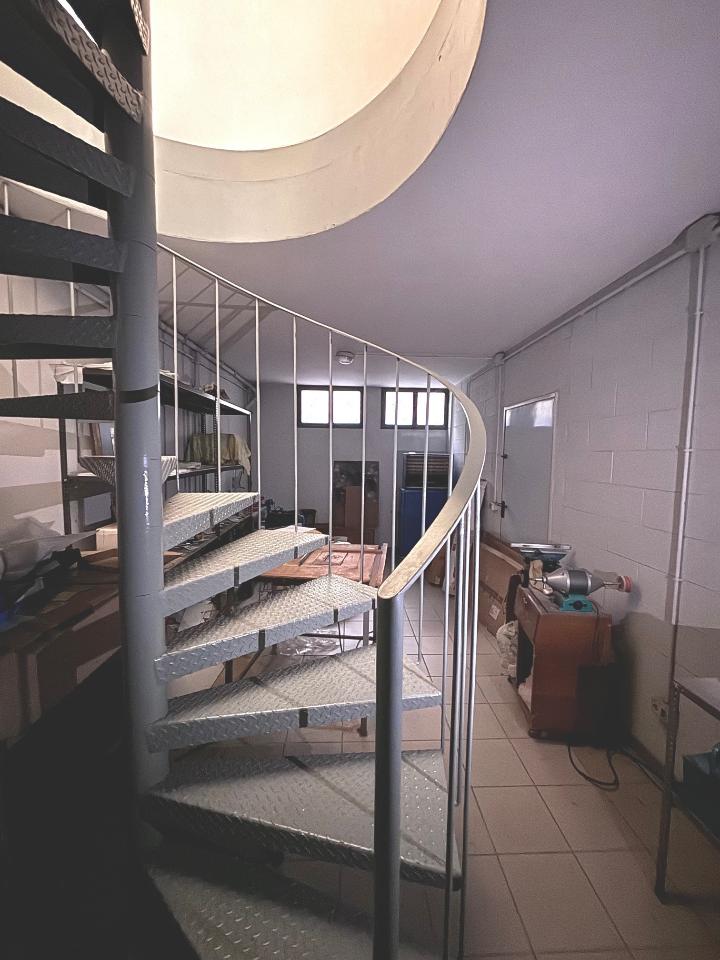 Negozio in Via Risorgimento 1, Fiorenzuola D'Arda, {3} - Foto 2