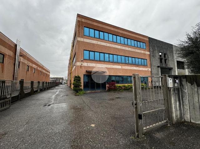 Industrial shed in Via Paolo Borsellino, Zanica - Photo 1