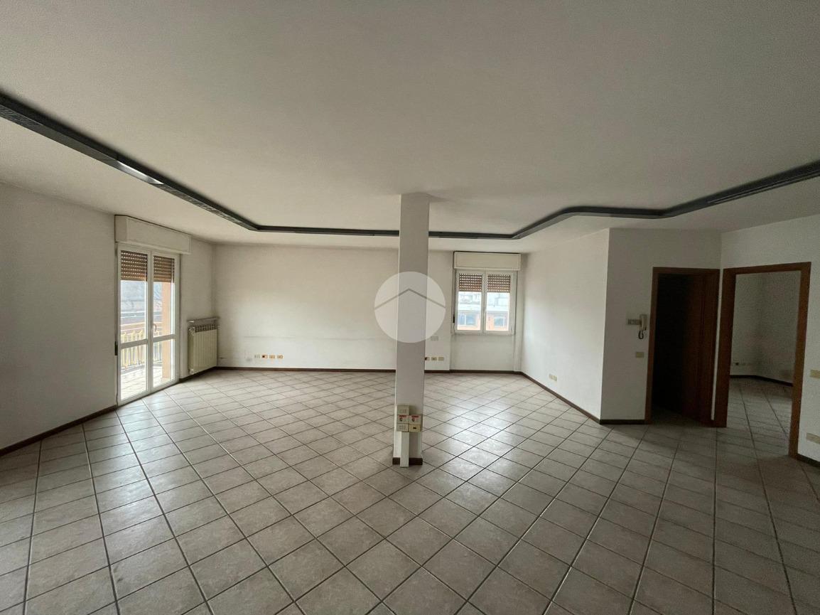 Ufficio in Via G. Pascoli, Pedrengo, {3} - Foto 1