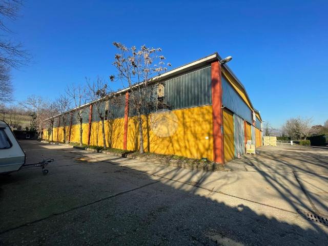 Industrial shed in Via Padergnone, Zanica - Photo 1