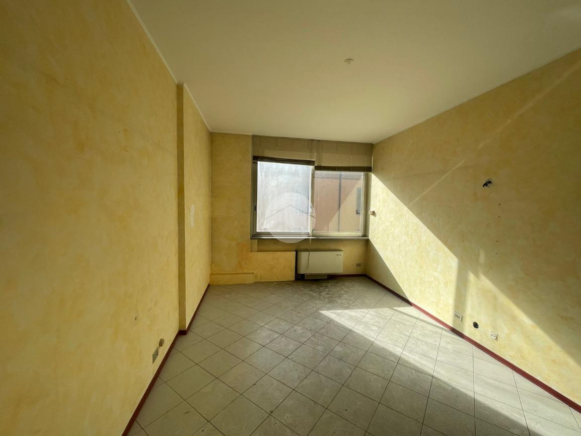 Ufficio in Via Guglielmo d'Alzano, Bergamo, {3} - Foto 2
