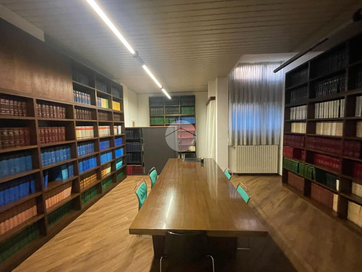 Ufficio in Via Angelo Maj, Bergamo, {3} - Foto 1