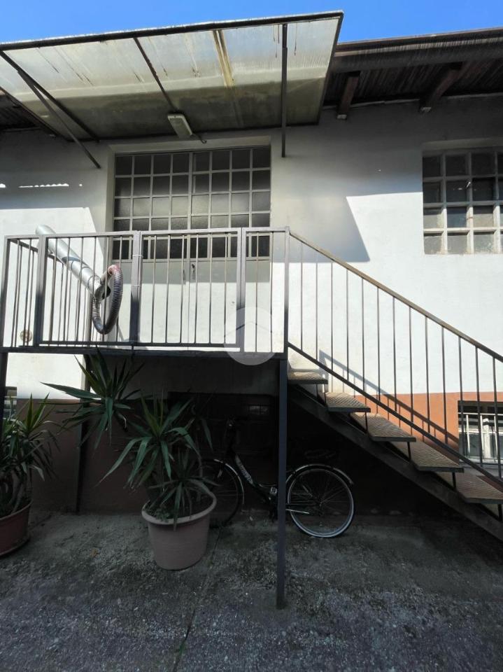 Laboratorio in Via Anghinelli 14, Bergamo, {3} - Foto 2