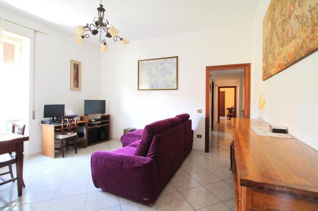 Dreizimmerwohnung in Via Montello 1, Terni - Foto 1