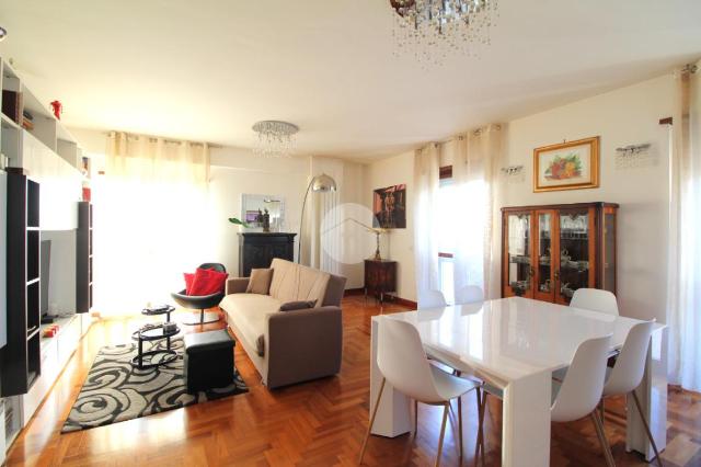 Penthouse in Via G. Vitalone, Terni - Foto 1