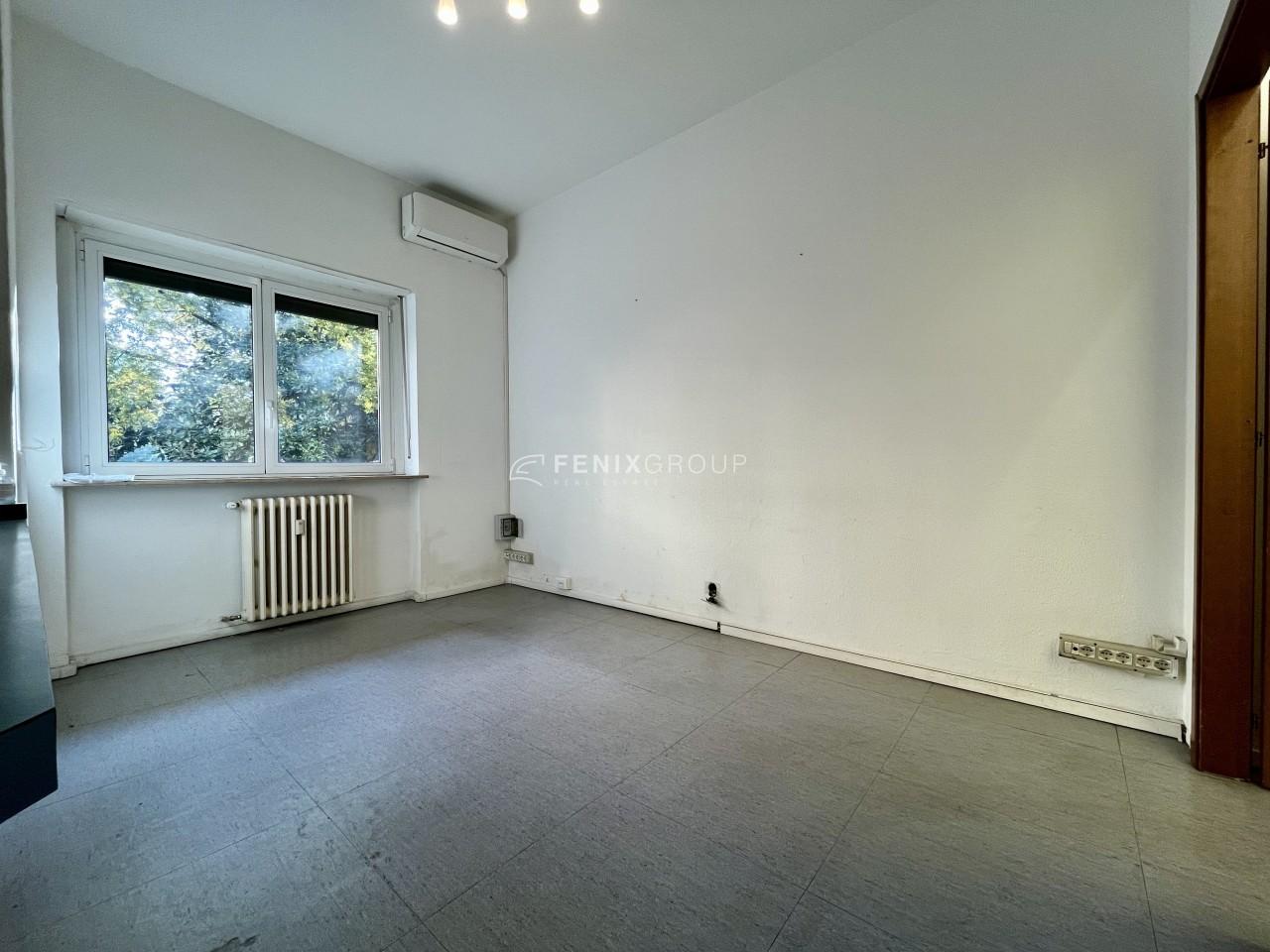 Negozio in Antonio Sacchini 20, Milano, {3} - Foto 2