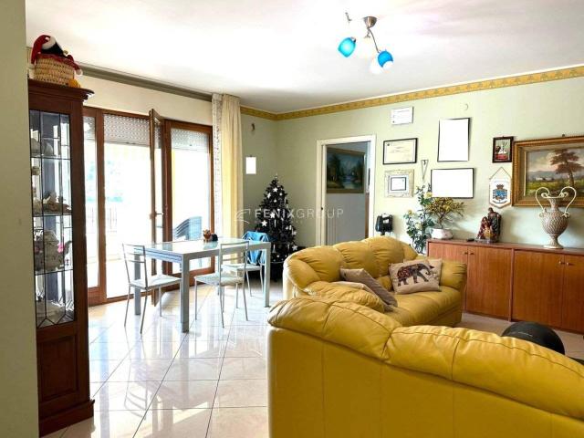 4-room flat in Via Molise 5, Martinsicuro - Photo 1