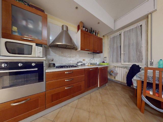 3-room flat in Via Edmondo De Amicis 49/a, Concorezzo - Photo 1