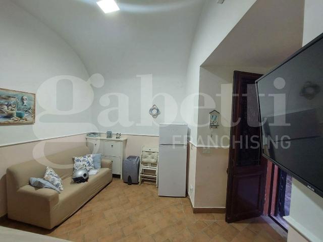 2-room flat in Via Aragonese S.N.C., Gaeta - Photo 1