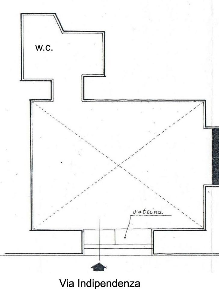 Negozio in Via Indipendenza 119, Gaeta, {3} - Planimetria 1