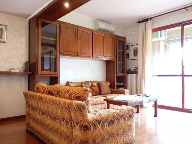 3-room flat in Via delle Foppe 15, Cavenago di Brianza - Photo 1