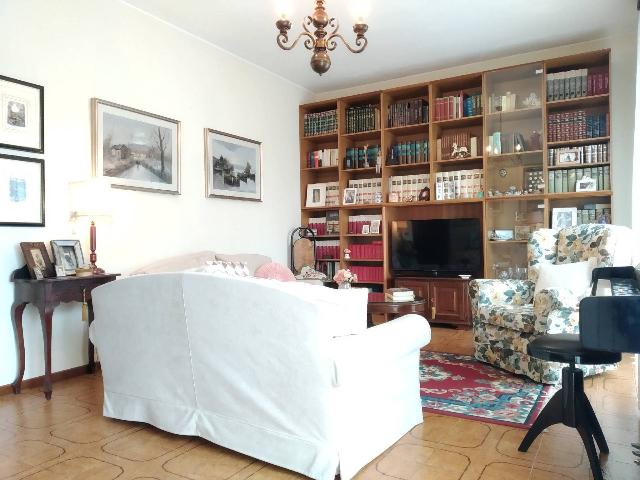 3-room flat in Via Eugenio Curiel 1, Cavenago di Brianza - Photo 1