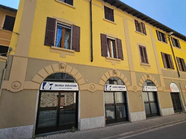 Shared office in Via Gaetano Casati 9, Monza - Photo 1