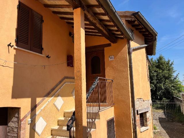 Dreizimmerwohnung in Strada Provinciale di Giano, Giano dell'Umbria - Foto 1