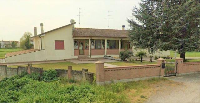 Villa in Via Valle Oppio, Lagosanto - Foto 1