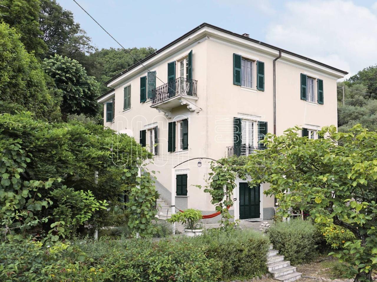 Villa in vendita a La Spezia