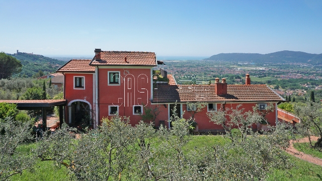 Mansion in Via Porredo 2, Fosdinovo - Photo 1