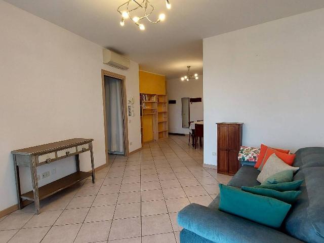 2-room flat in Via Guglielmo Marconi, Seriate - Photo 1