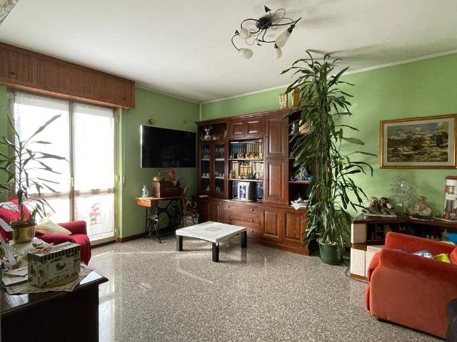 3-room flat in Via Fiume, Casnigo - Photo 1