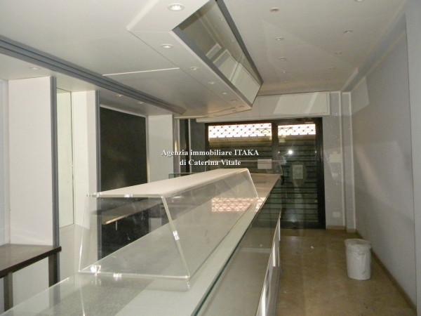 Panificio in Viale Europa, Villabate, {3} - Foto 2