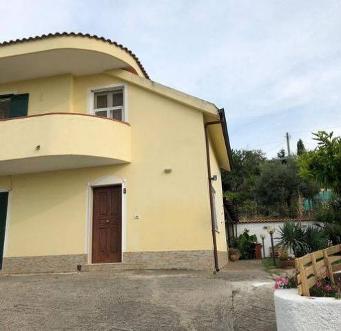 Mansion in {3}, Via Monti di Eboli - Photo 1