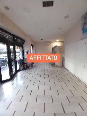 Negozio in {3}, Viale Pinturicchio - Foto 1