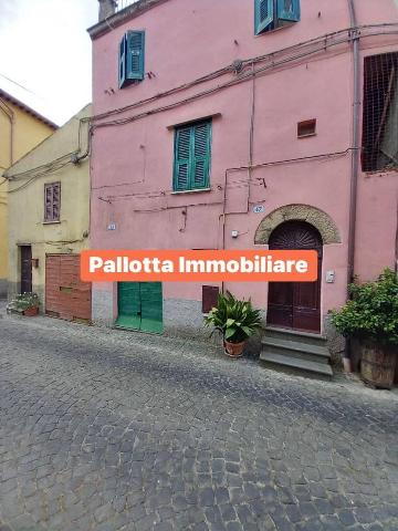 3-room flat in Via Antonio Gramsci 47, Valentano - Photo 1