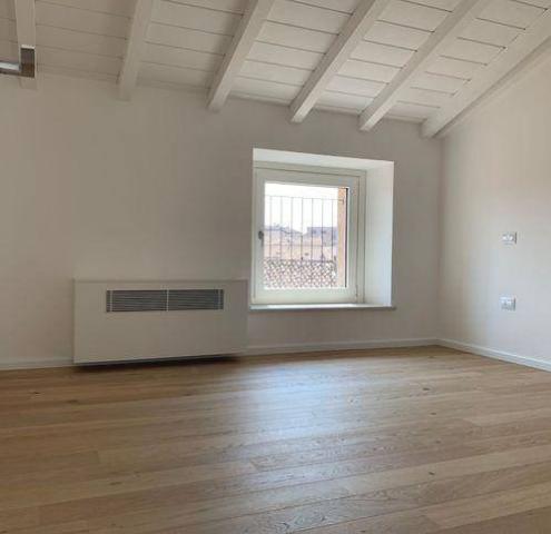 3-room flat in Via Giuseppe Mazzini 16, Mantova - Photo 1