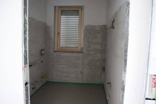 4-room flat in Via Angera S.N.C, Sesto Calende - Photo 1