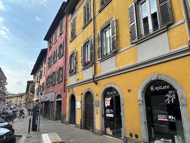 Geschäft in Via Borgo Santa Caterina 88, Bergamo - Foto 1