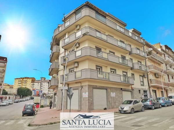 Negozio in Via Fasci Siciliani, Canicatti', {3} - Foto 1
