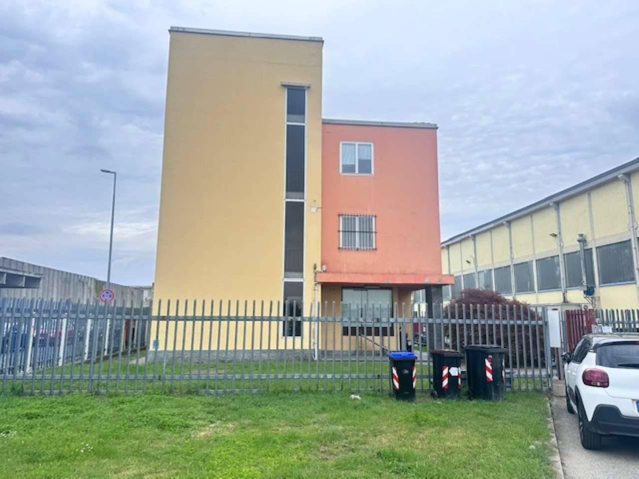 Ufficio in Via Verdi 2, , San Pietro Mosezzo, Novara, San Pietro Mosezzo, {3} - Foto 1