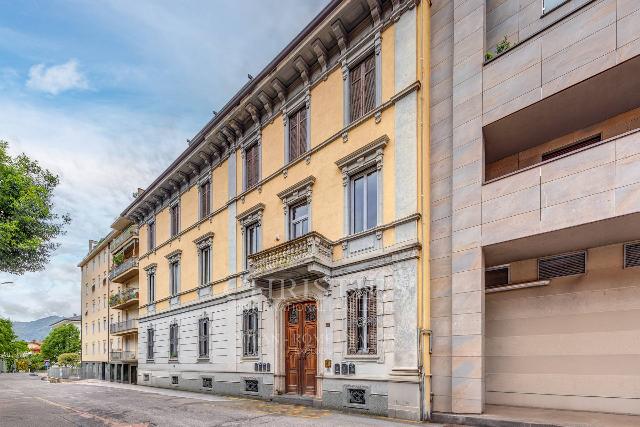 Appartamento in Via Santo Garovaglio, Como - Foto 1