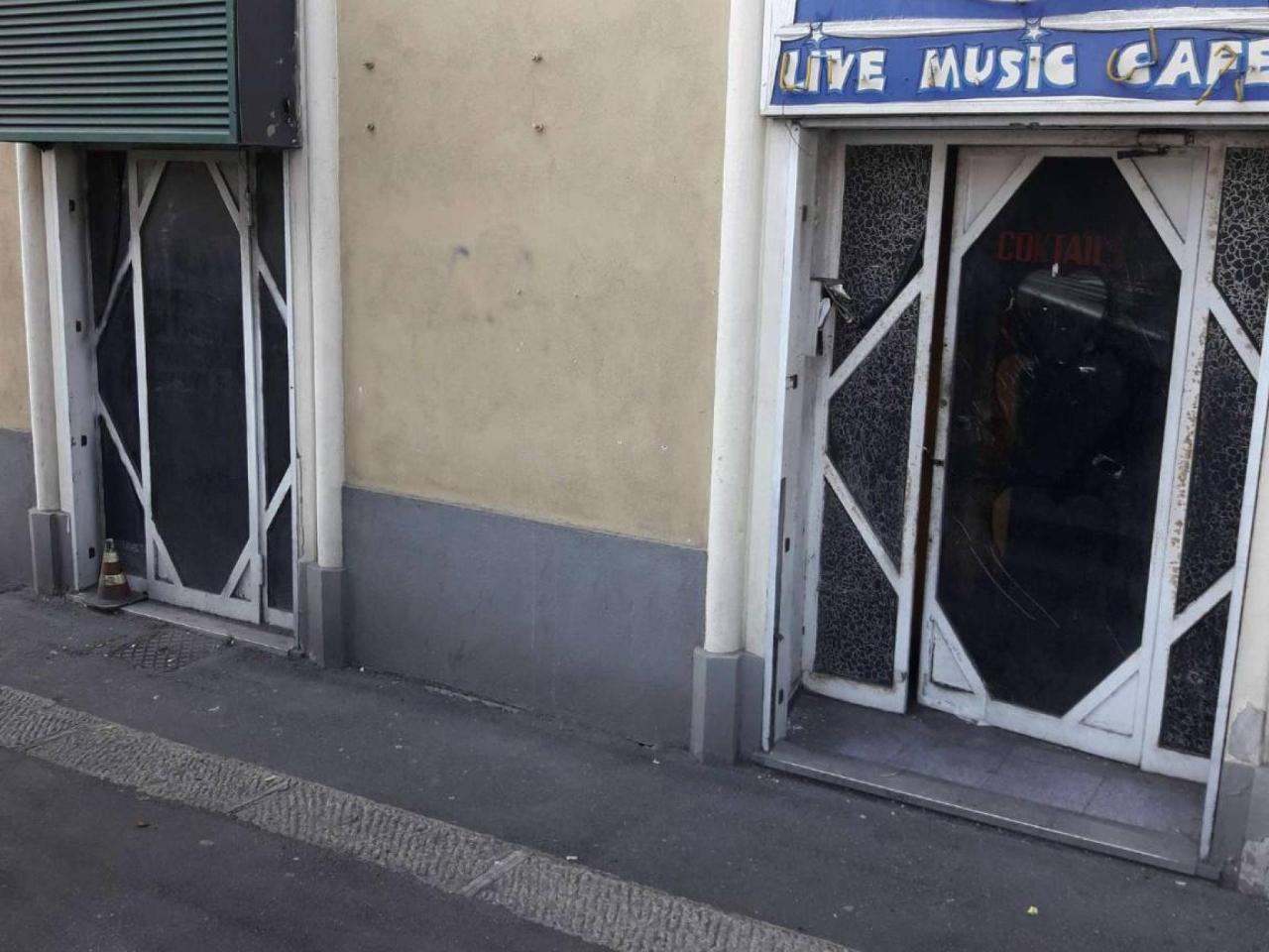 Negozio in Via Milano, Genova, {3} - Foto 1