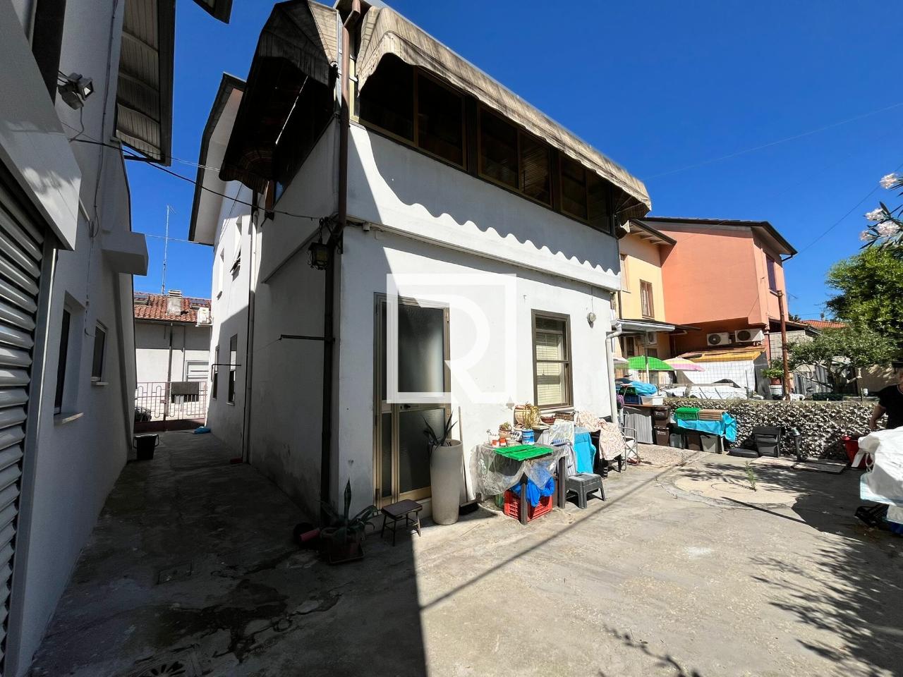 immagine annuncio 11 di 12