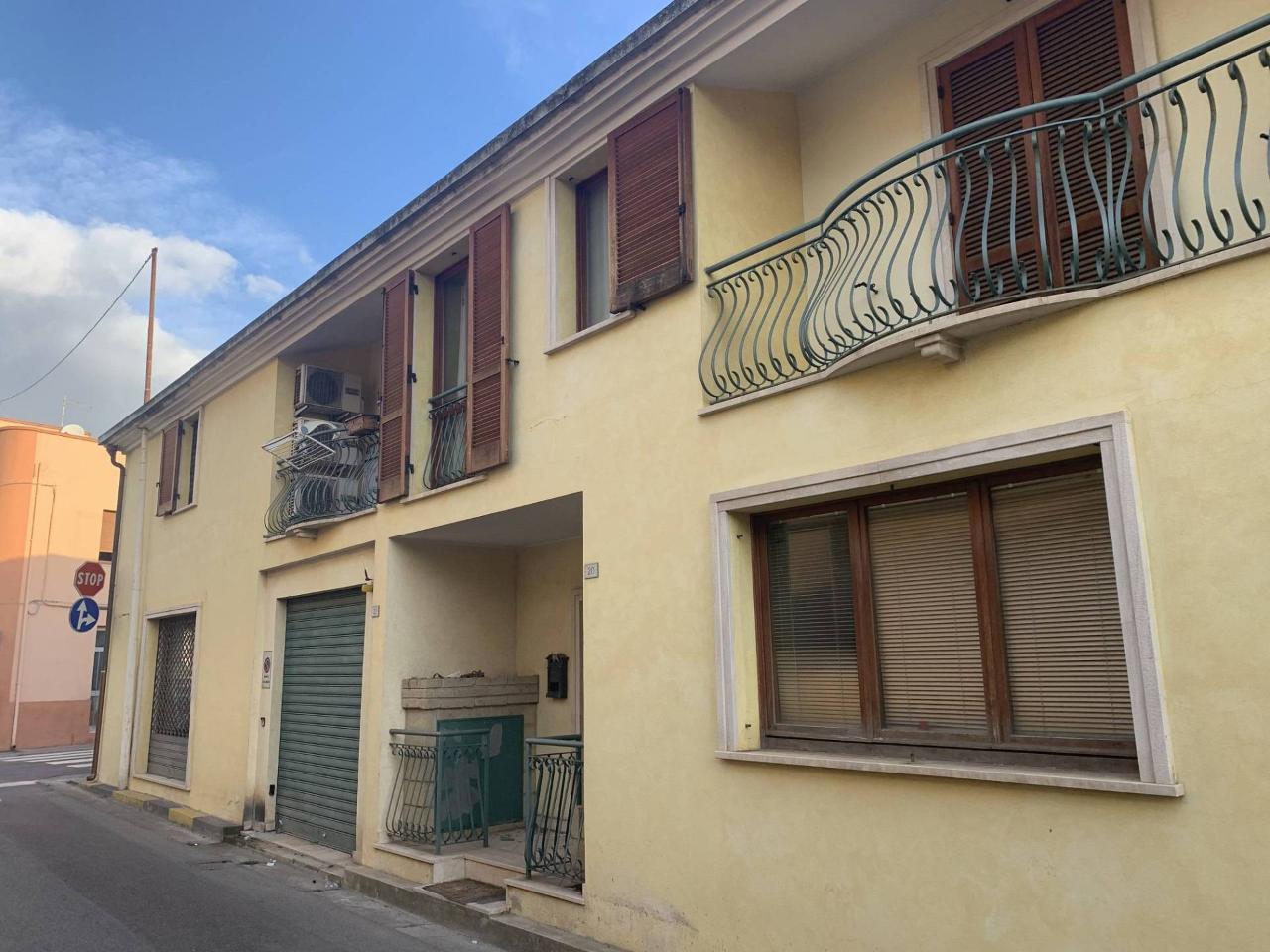 Ufficio condiviso in Via Messina 20, Quartu Sant'Elena, {3} - Foto 1