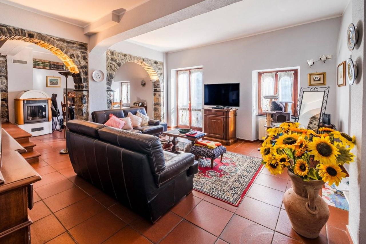 Villa in vendita a Leivi
