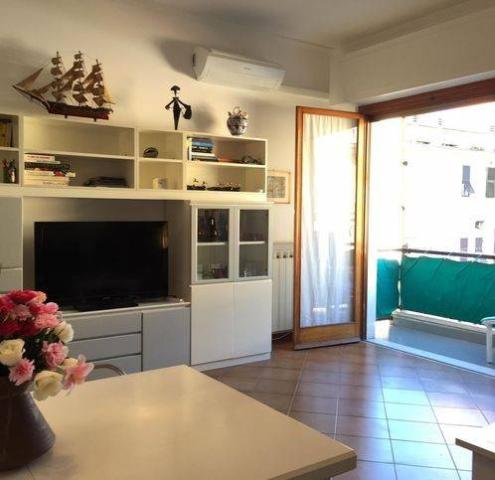 4-room flat in {3}, Corso Genova 76 - Photo 1