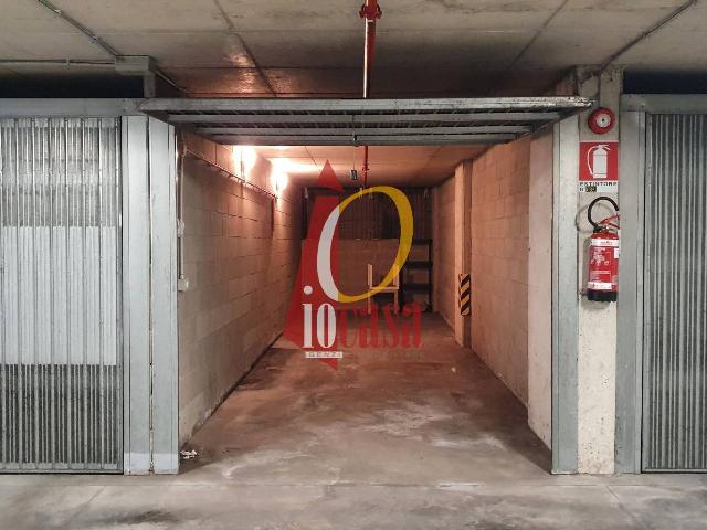 Garage or car box in {3}, Viale Bacchiglione - Photo 1