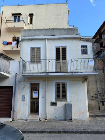 Casa indipendente in via porto oreste, palmi